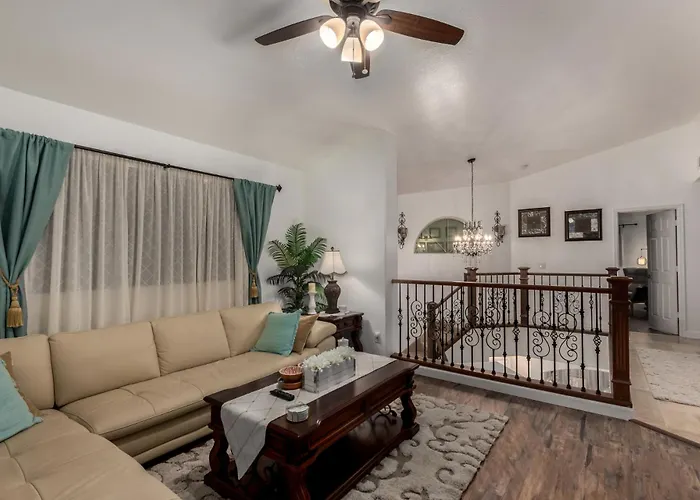 Lux 4br Scottsdale House With Pool And Ferienhaus