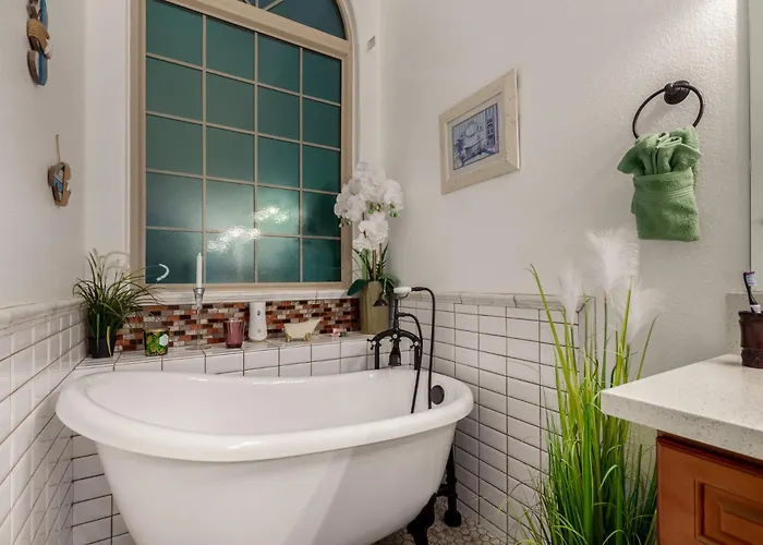 Ferienhaus Lux 4br Scottsdale House With Pool And