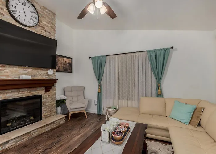 Ferienhaus Lux 4br Scottsdale House With Pool And