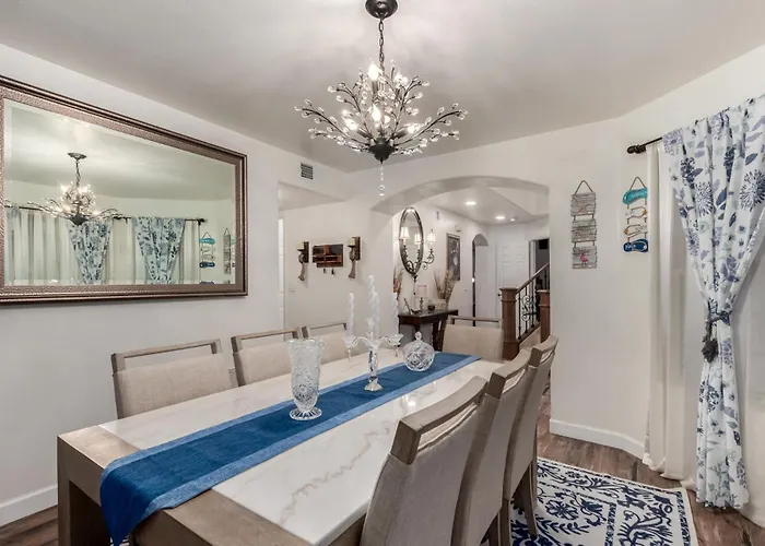 Ferienhaus Lux 4br Scottsdale House With Pool And
